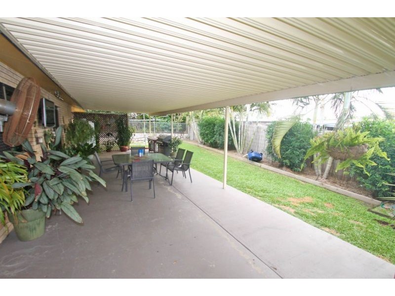 15 Intrepid Street, Clinton QLD 4680