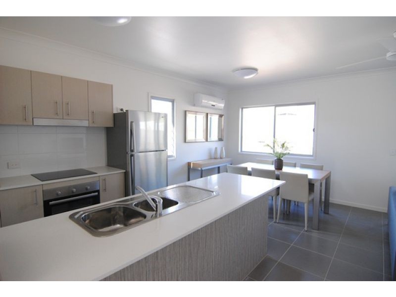 Unit 27 /  2-4 Beezley Street, Glen Eden QLD 4680