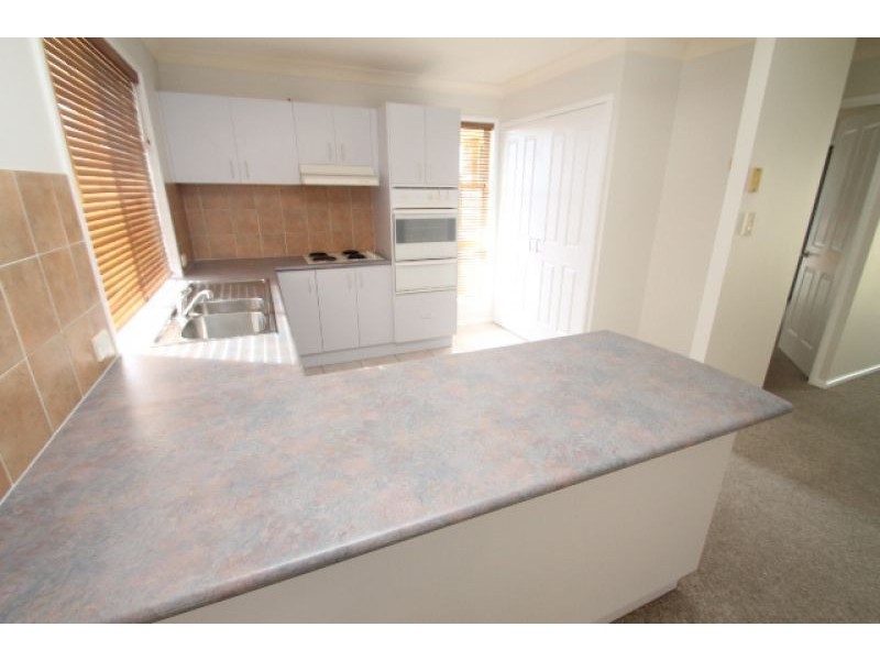 41 Clarance Drive, New Auckland QLD 4680