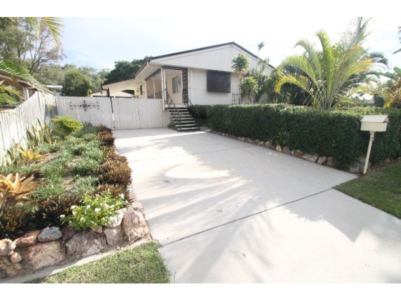 35 John Dory Drive, Toolooa QLD 4680