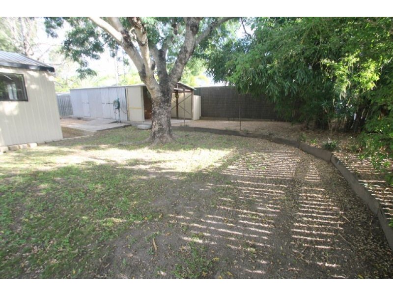 35 John Dory Drive, Toolooa QLD 4680