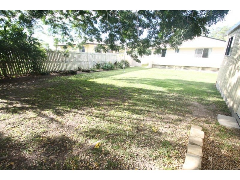 35 John Dory Drive, Toolooa QLD 4680