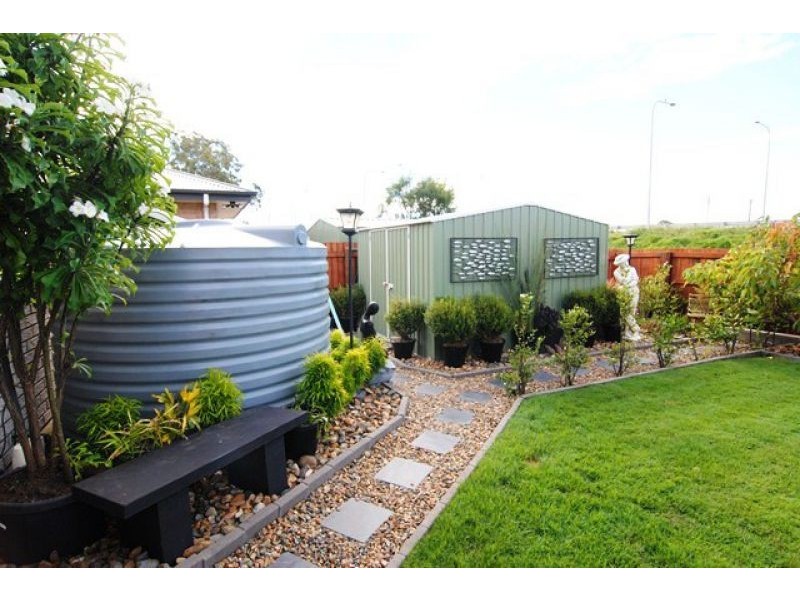 15 Liriope Drive, Kirkwood QLD 4680