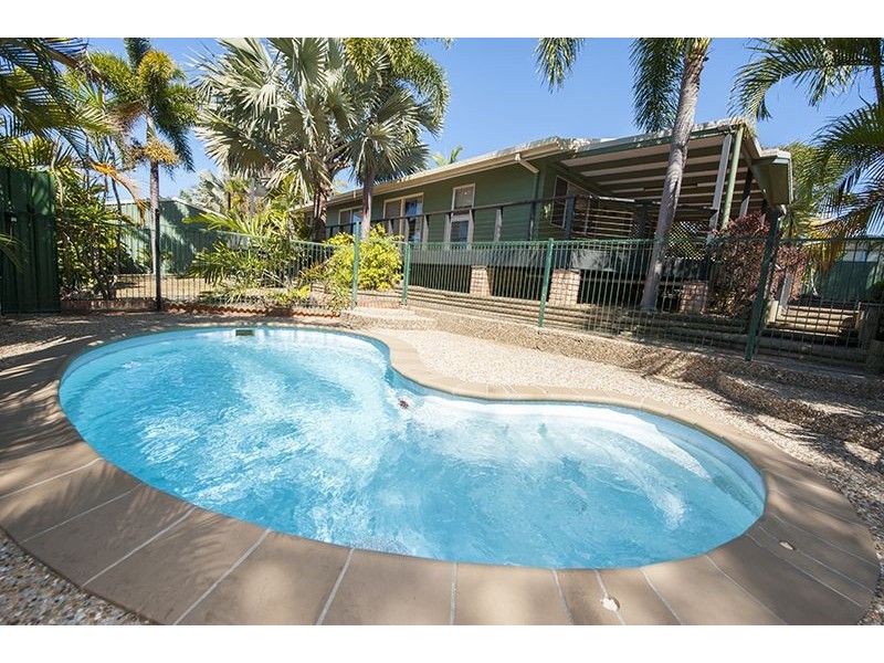 60 Katandra Street, Boyne Island QLD 4680