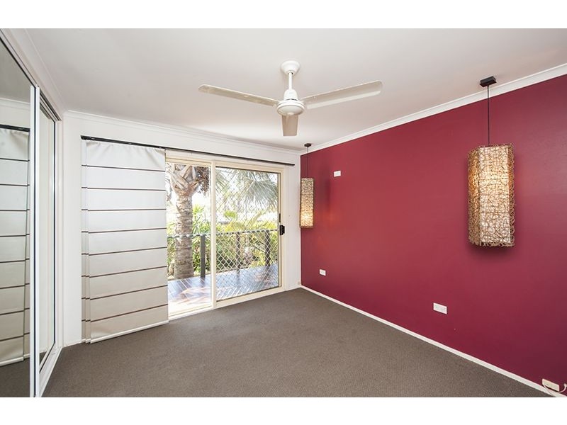 60 Katandra Street, Boyne Island QLD 4680
