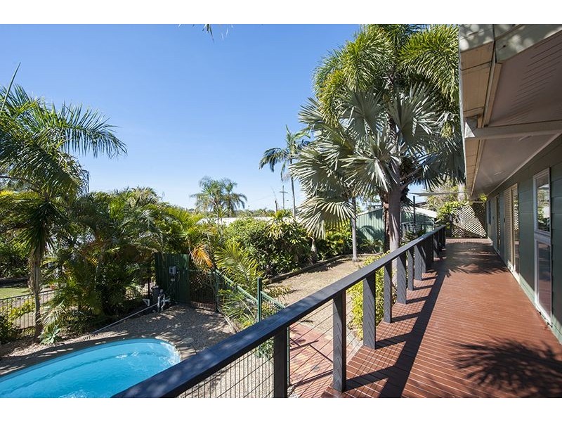 60 Katandra Street, Boyne Island QLD 4680