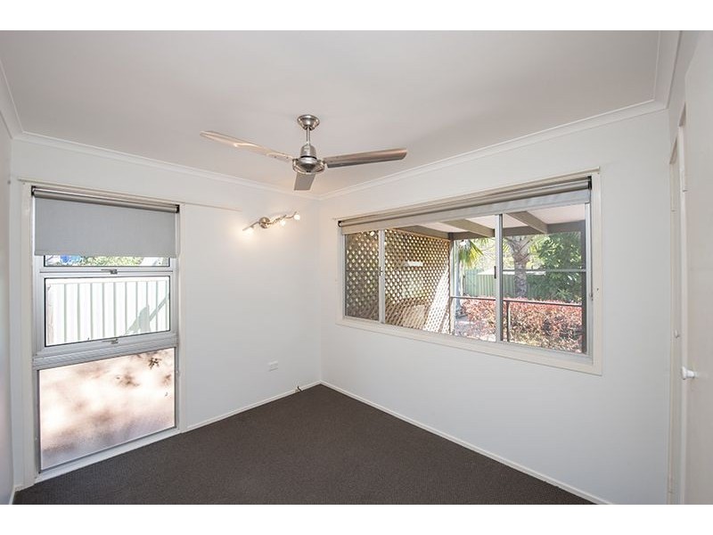 60 Katandra Street, Boyne Island QLD 4680
