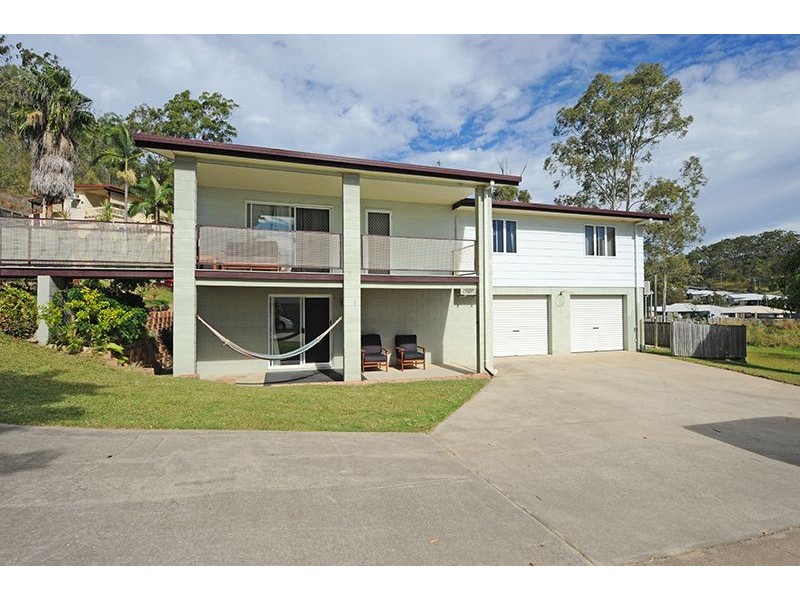 27 Pine Avenue, West Gladstone QLD 4680