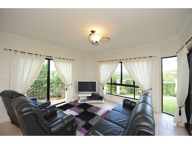 40 Clipper Terrace, South Gladstone QLD 4680