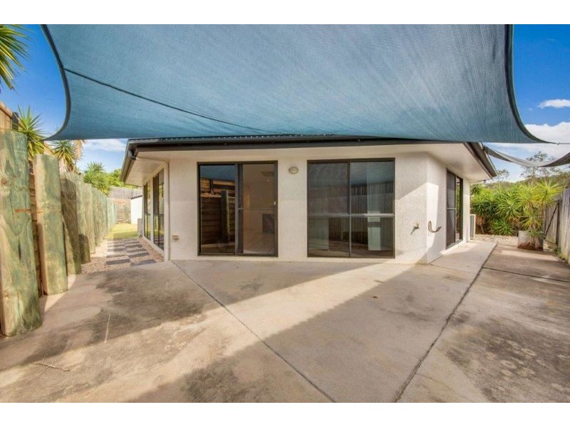 48 Carinya Drive, Clinton QLD 4680