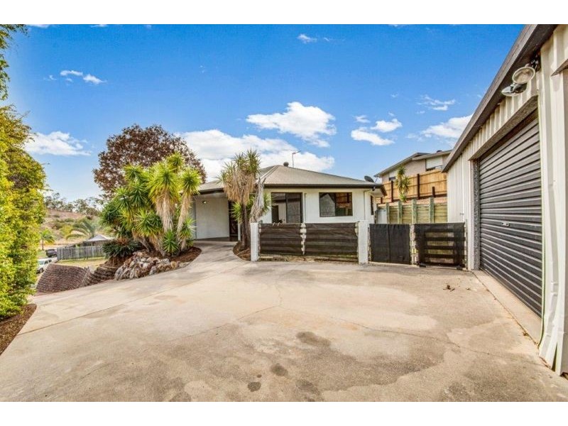 48 Carinya Drive, Clinton QLD 4680