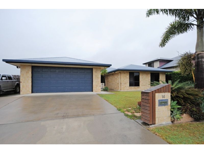 14 Viewpoint Way, New Auckland QLD 4680