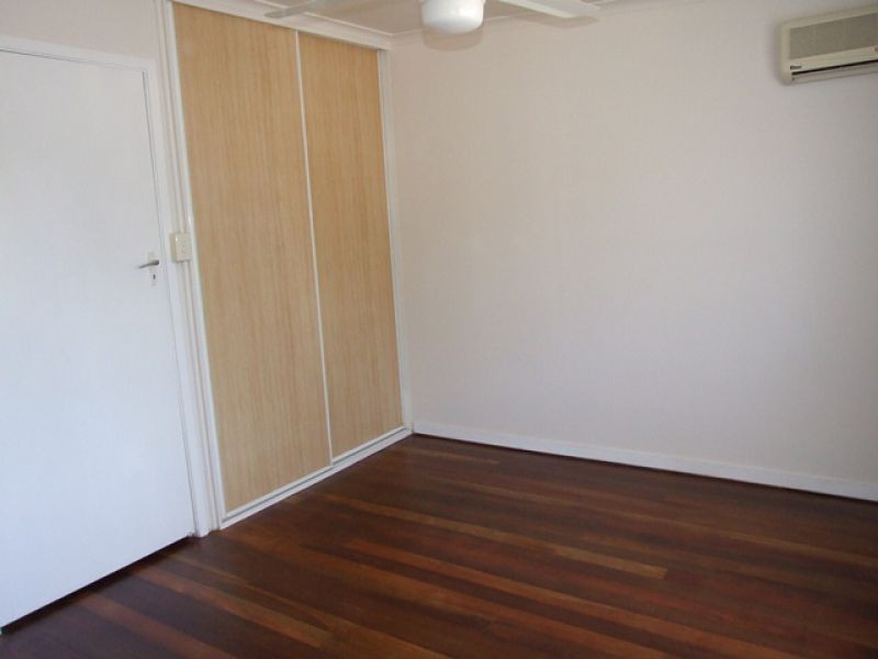 4/21 Charles Street, West Gladstone QLD 4680
