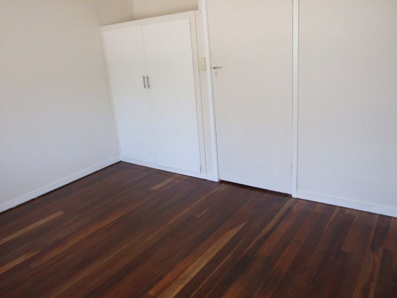 4/21 Charles Street, West Gladstone QLD 4680