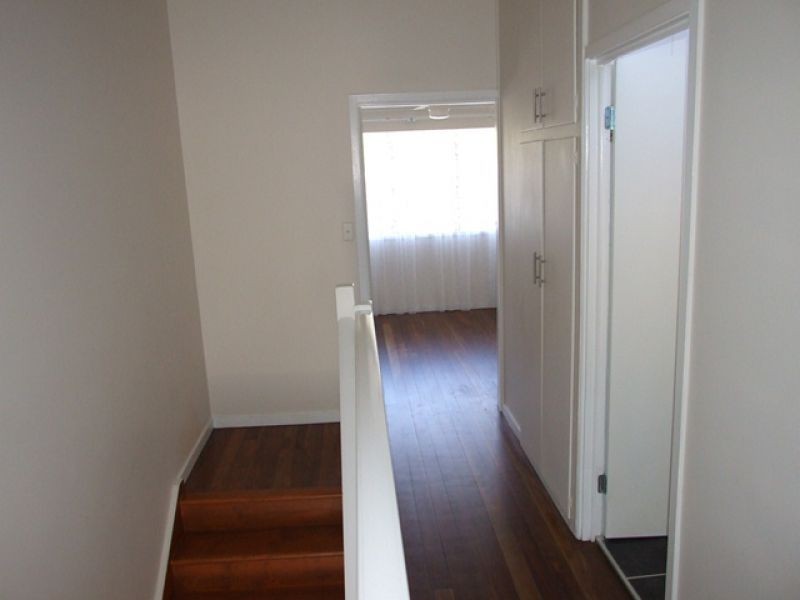 4/21 Charles Street, West Gladstone QLD 4680
