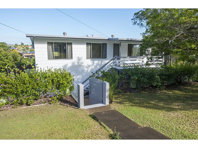 1 Capella Street, Telina QLD 4680