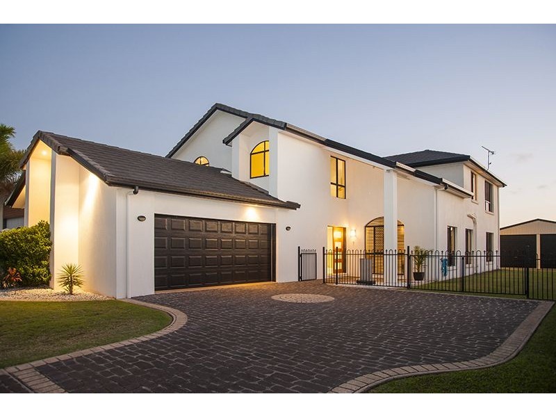 56 Katrina Boulevard, New Auckland QLD 4680