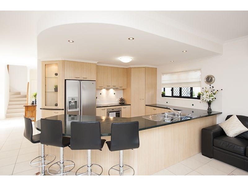56 Katrina Boulevard, New Auckland QLD 4680