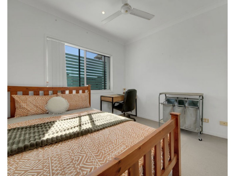 24/10 Nothling Street, New Auckland QLD 4680