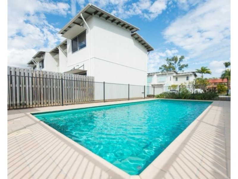 24/10 Nothling Street, New Auckland QLD 4680