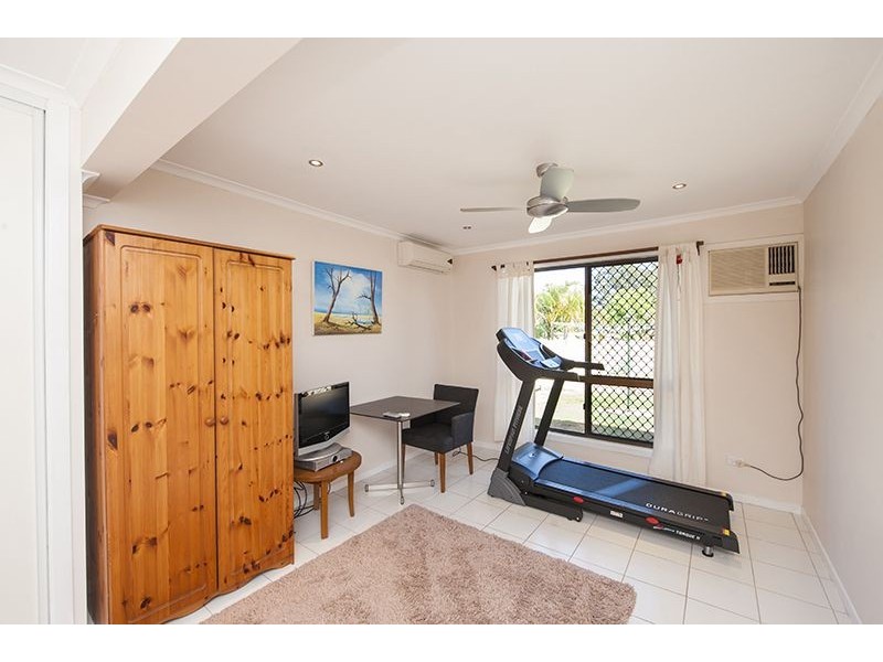 23 Salgado Street, Boyne Island QLD 4680