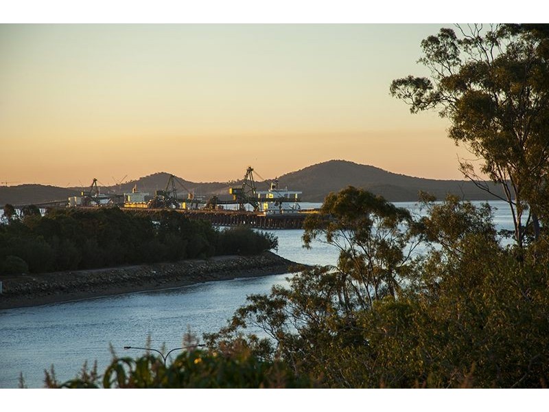 7 Auckland Street, Gladstone QLD 4680