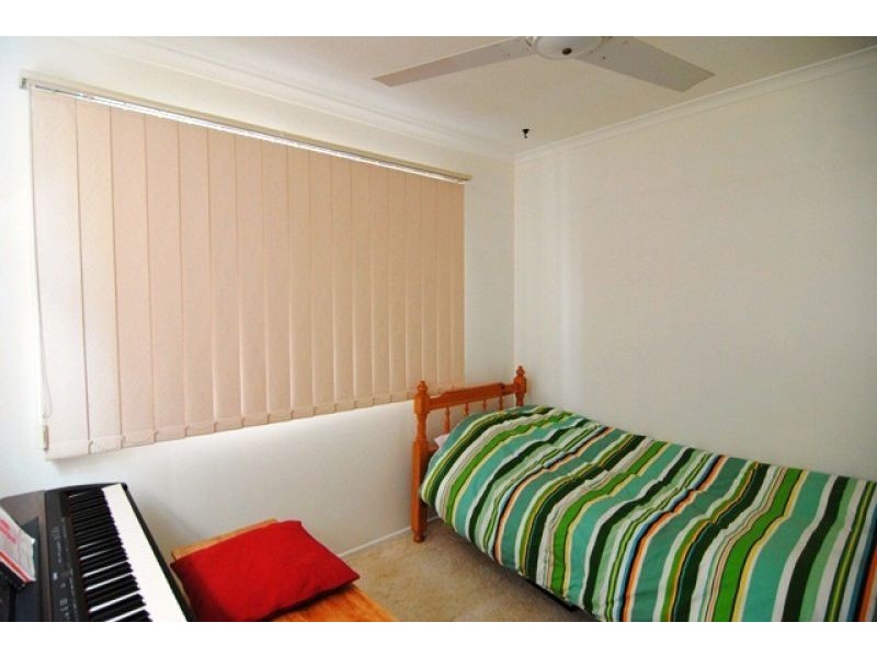 7 Woollybutt Street, New Auckland QLD 4680
