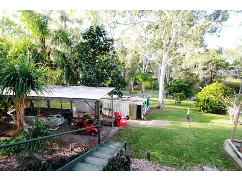 40 Helen Crescent, Wurdong Heights QLD 4680