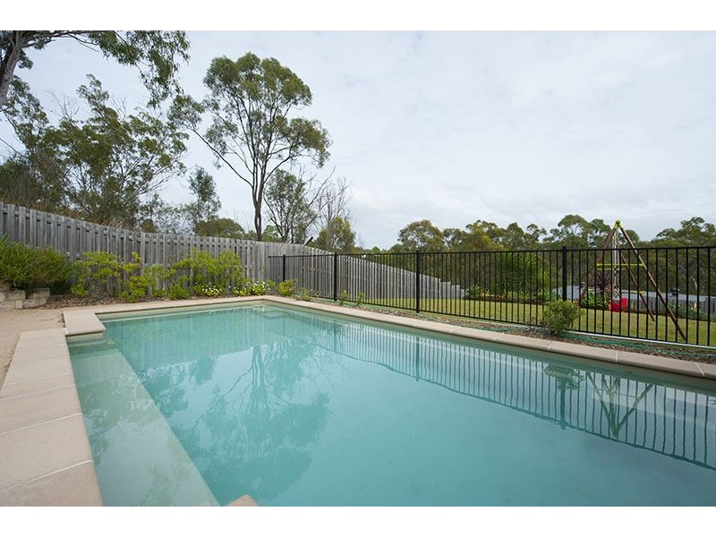 21 Lingwoodock Place, Glen Eden QLD 4680