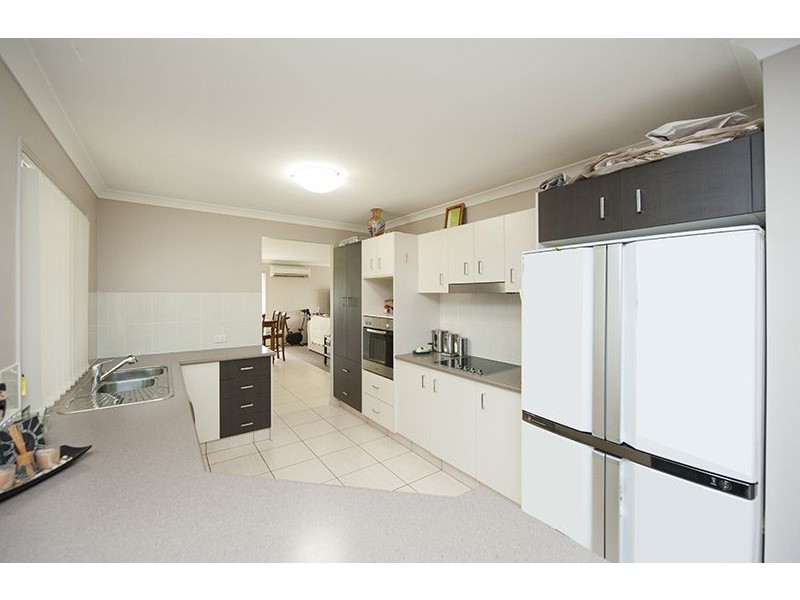 21 Lingwoodock Place, Glen Eden QLD 4680