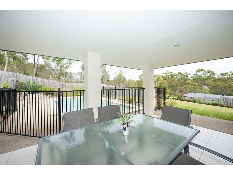 21 Lingwoodock Place, Glen Eden QLD 4680