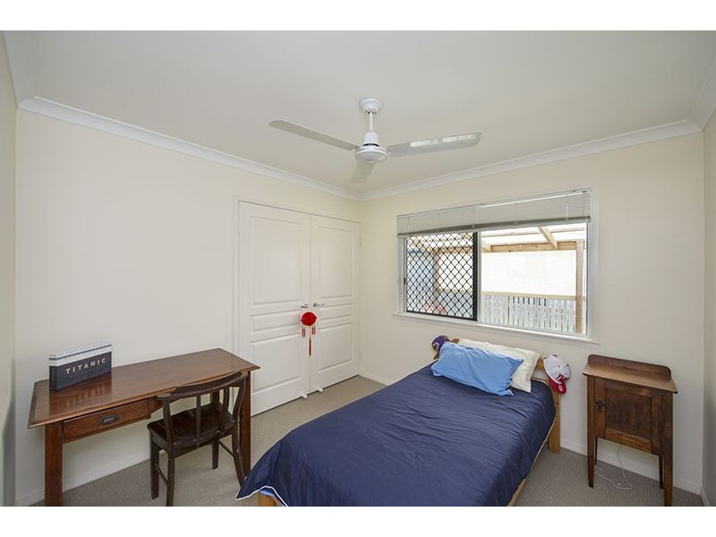 27 Koowin Drive, Kirkwood QLD 4680
