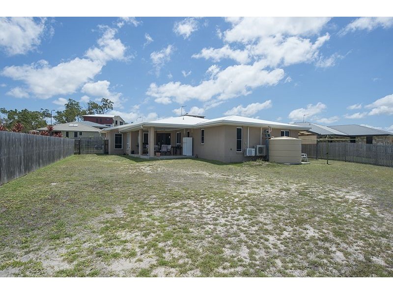 27 Koowin Drive, Kirkwood QLD 4680