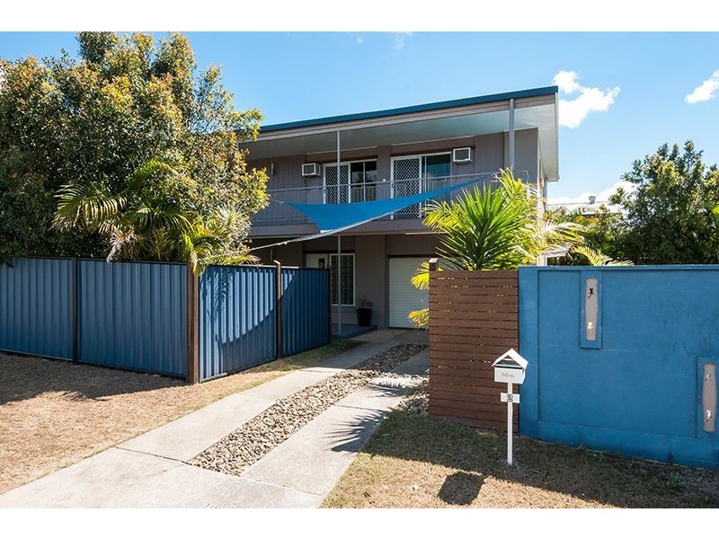 2 Kerr Street, Clinton QLD 4680