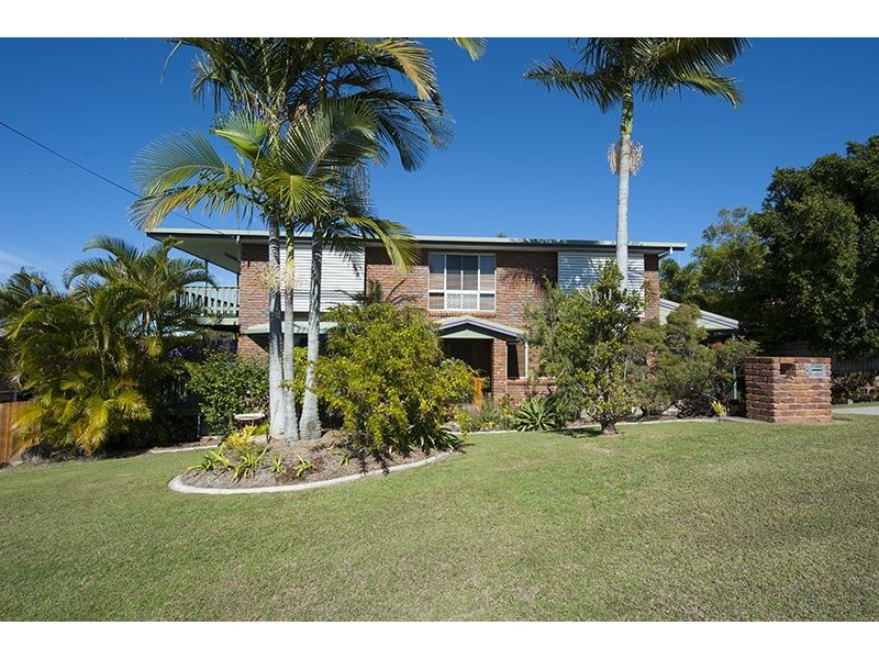 8 Columbia Avenue, Clinton QLD 4680