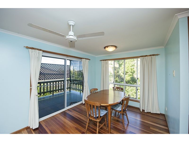 8 Columbia Avenue, Clinton QLD 4680