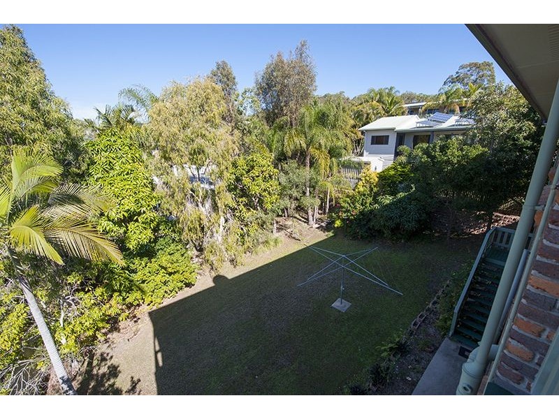 8 Columbia Avenue, Clinton QLD 4680