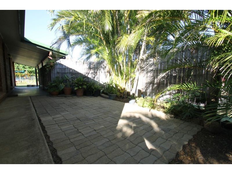 28 Mercury Street, Telina QLD 4680