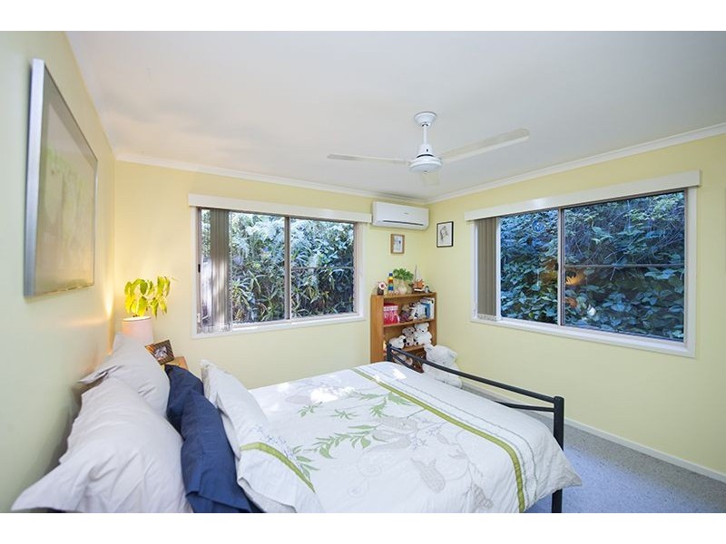 28 Helen Crescent, Wurdong Heights QLD 4680