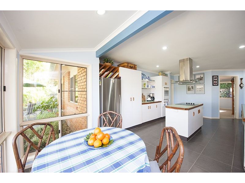 28 Helen Crescent, Wurdong Heights QLD 4680