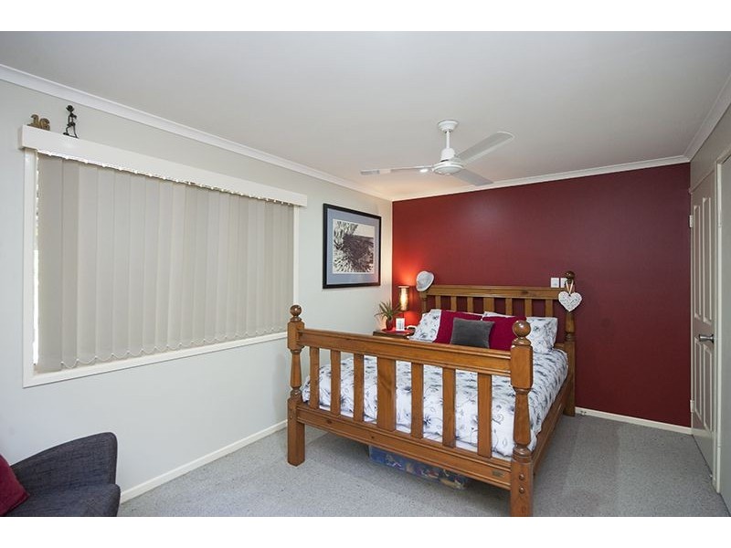 28 Helen Crescent, Wurdong Heights QLD 4680