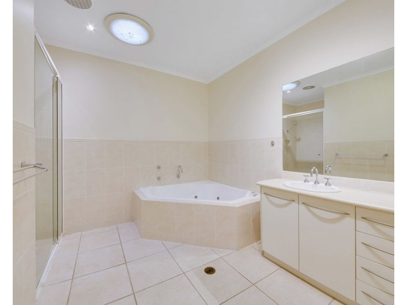 7 Clipper Terrace, South Gladstone QLD 4680