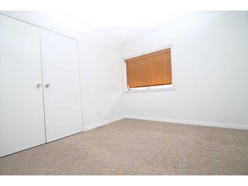 10/8 Nothling Street, New Auckland QLD 4680