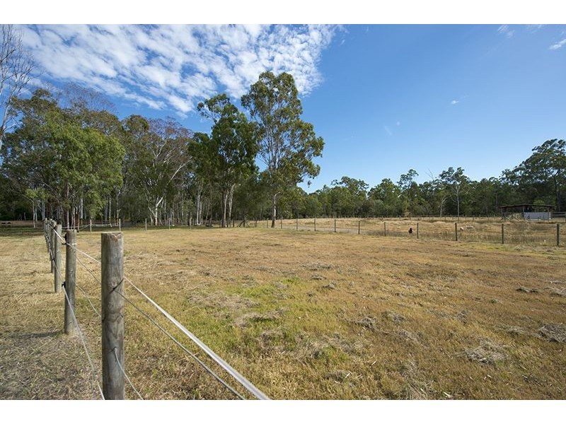 47 Williams Road, Burua QLD 4680