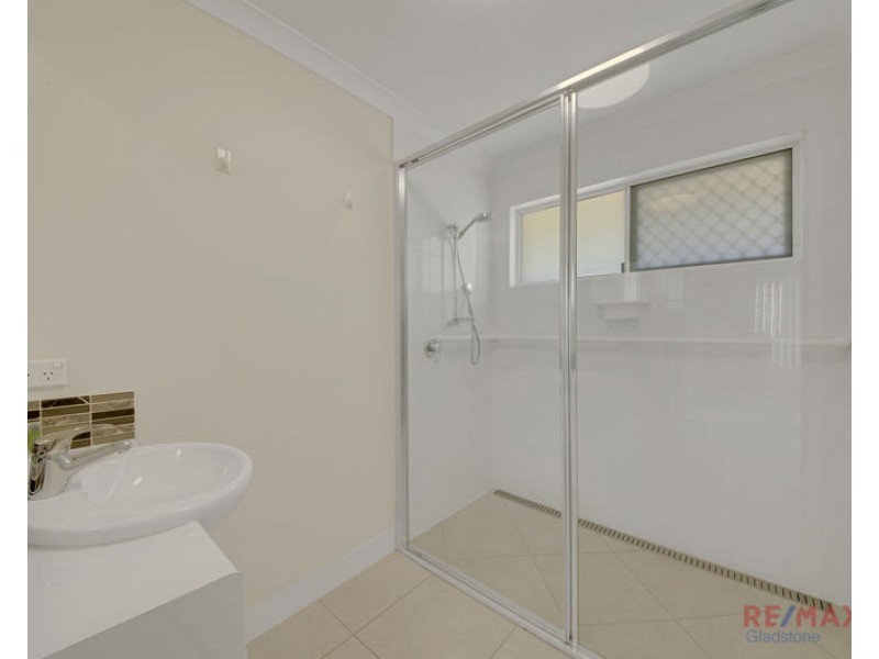 3 Scampi Drive, Clinton QLD 4680