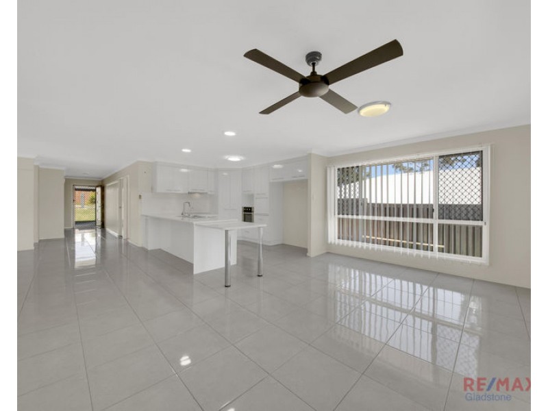 3 Scampi Drive, Clinton QLD 4680