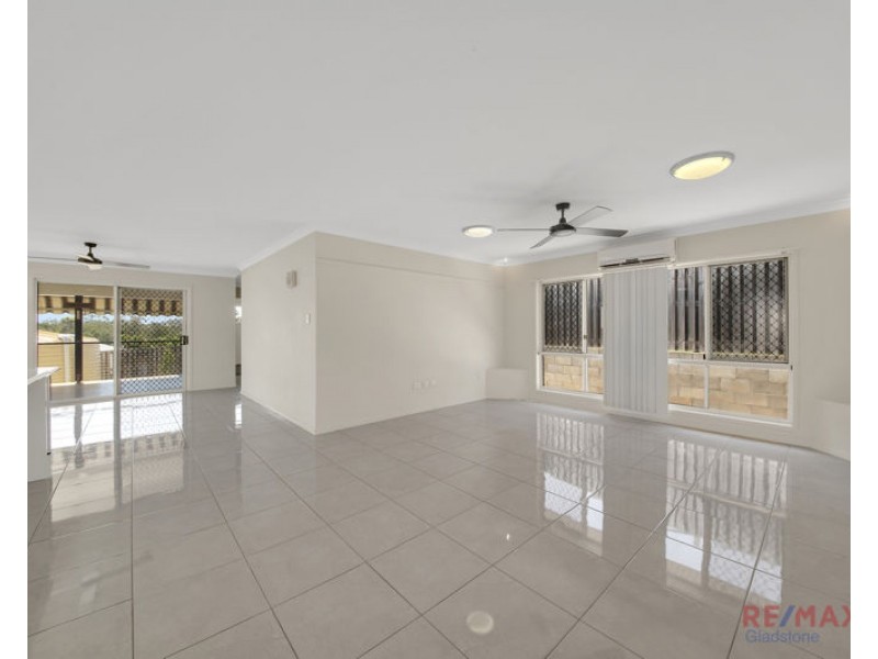 3 Scampi Drive, Clinton QLD 4680