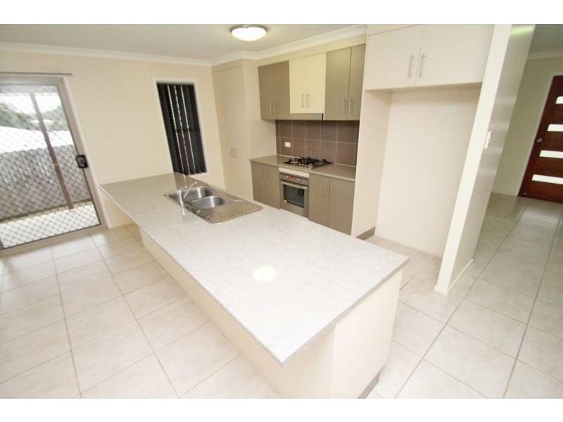 46 Victoria Avenue, Glen Eden QLD 4680