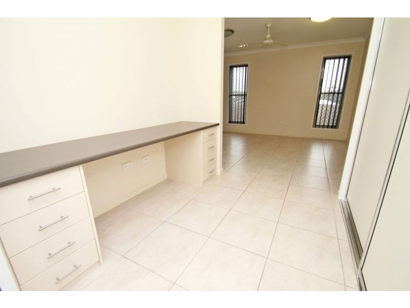 46 Victoria Avenue, Glen Eden QLD 4680