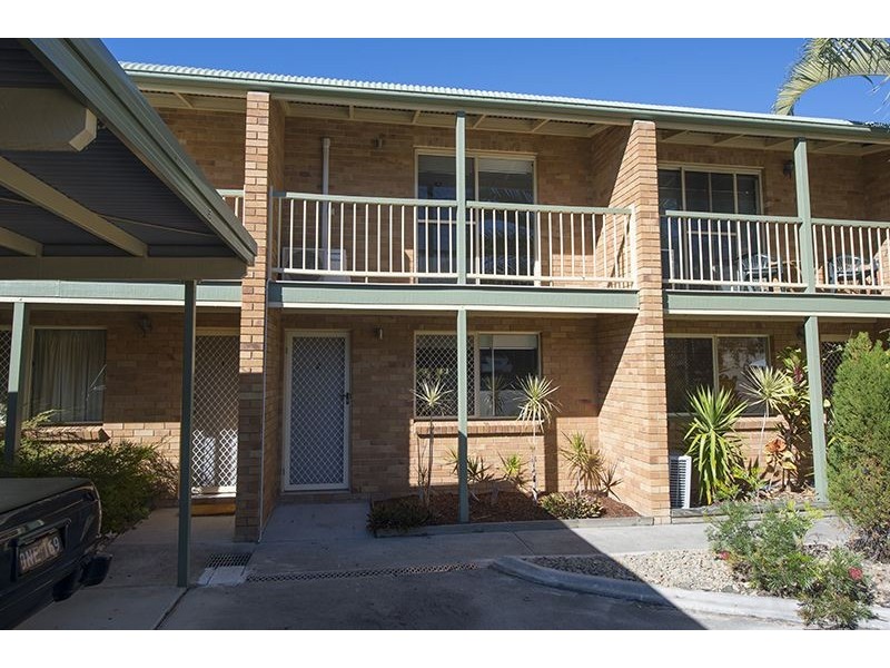 2/6 Hampton Drive, Tannum Sands QLD 4680